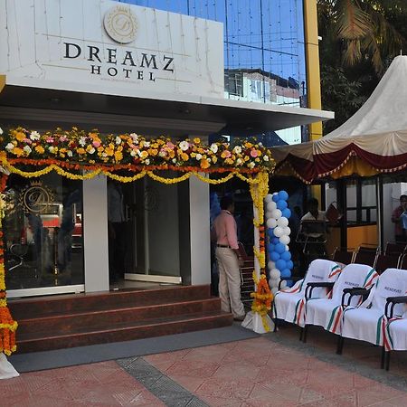 Dreamz Hotel Thiruvananthapuram ภายนอก รูปภาพ